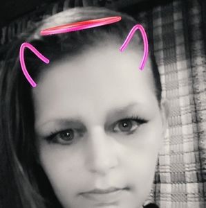 Meet your Posher, Pixie